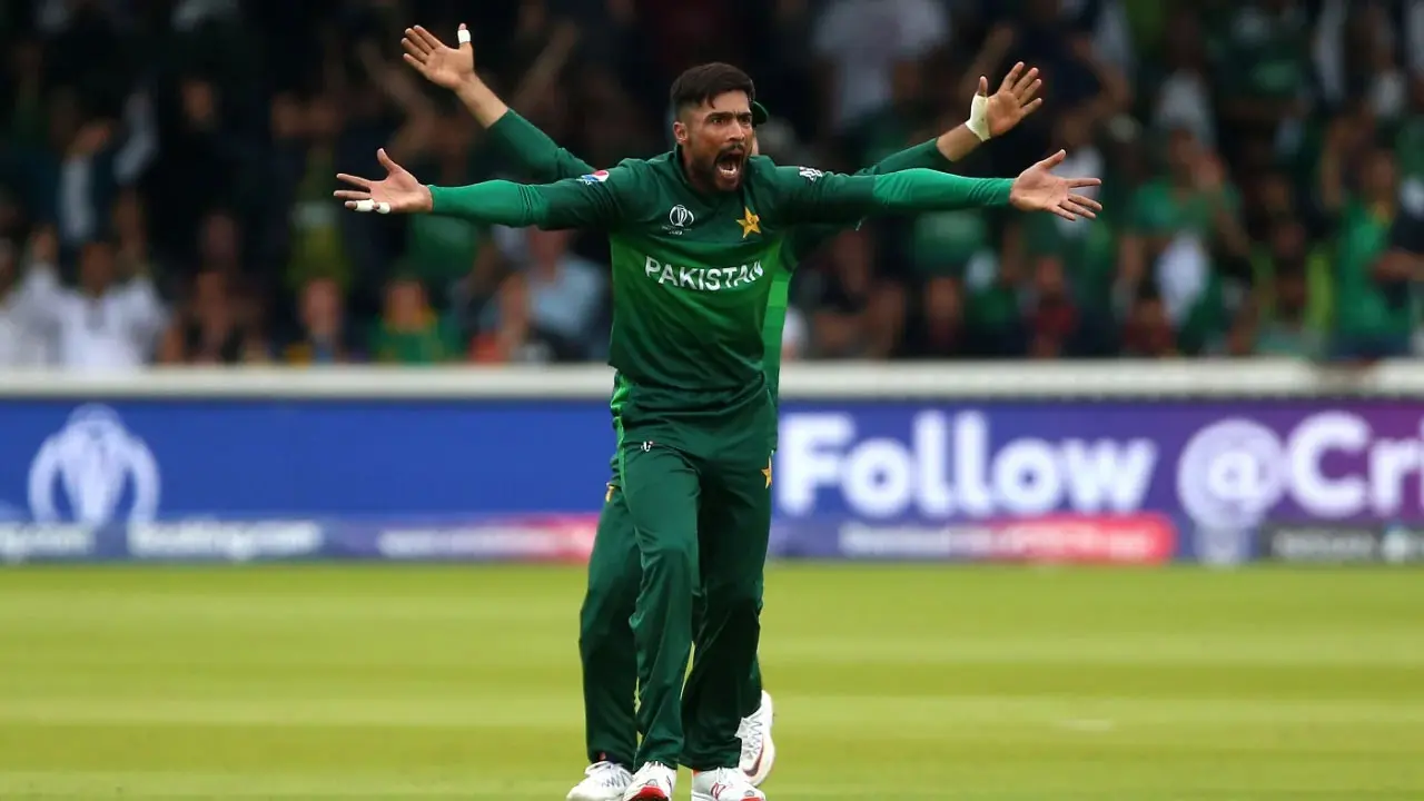 অবসর ভেঙে আন্তর্জাতিক ক্রিকেটে ফিরছেন আমির