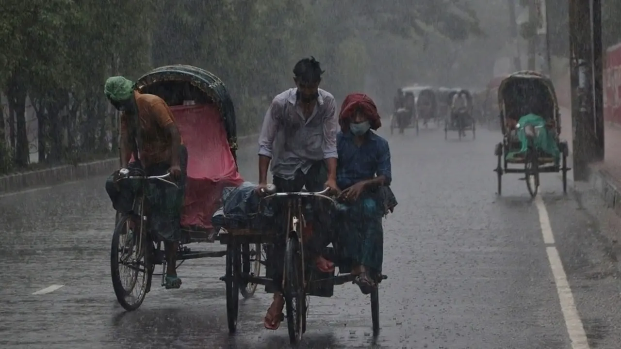 চার বিভাগে বৃষ্টি হতে পারে, বাড়তে পারে তাপমাত্রাও