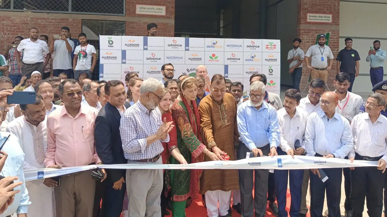 পেঁয়াজের লক্ষ্যমাত্রা পূরণে আমরা কাজ করছি : কৃষিমন্ত্রী
