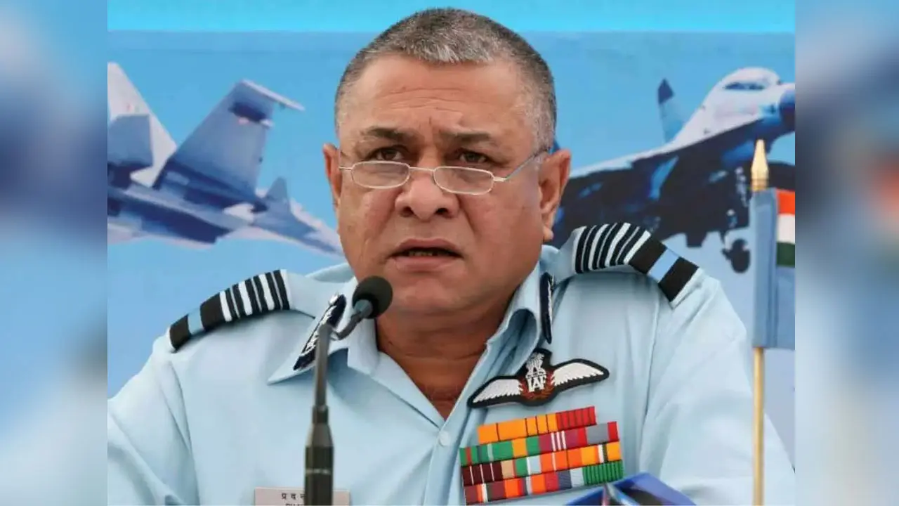 ভোটার তালিকায় নাম নেই ভারতের সাবেক বিমান বাহিনী প্রধানের স্ত্রীর