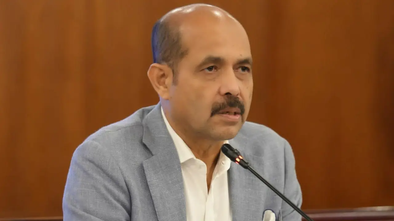 ছুটি বাতিল, কুইক রেসপন্স টিমকে প্রস্তুত রাখতে মেয়রের নির্দেশনা