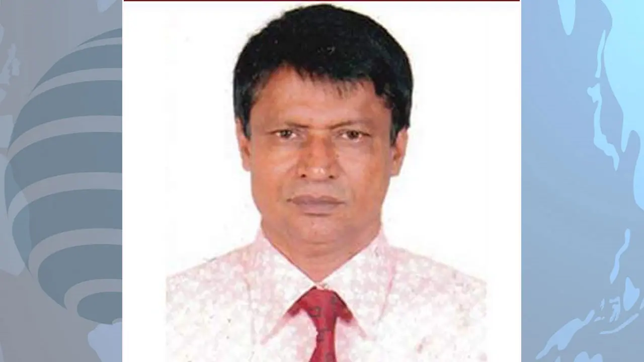 বিরোধী প্রার্থীর সমর্থককে চড় মারলেন চেয়ারম্যান প্রার্থী