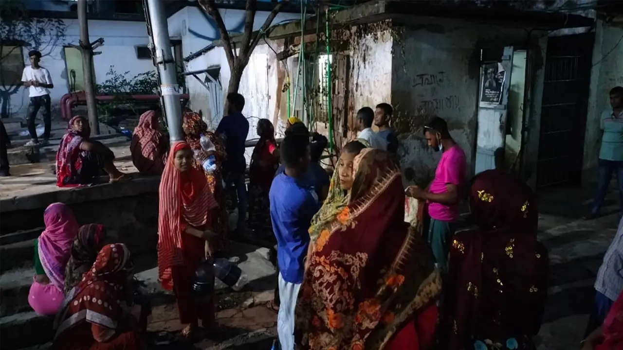 ঘূর্ণিঝড় রেমাল : বিদ্যুৎহীন ২৬ লাখ গ্রাহক