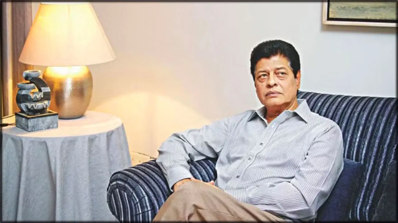 ৩৭ মামলা থেকে বাঁচতে নায়ক হন ফারুক