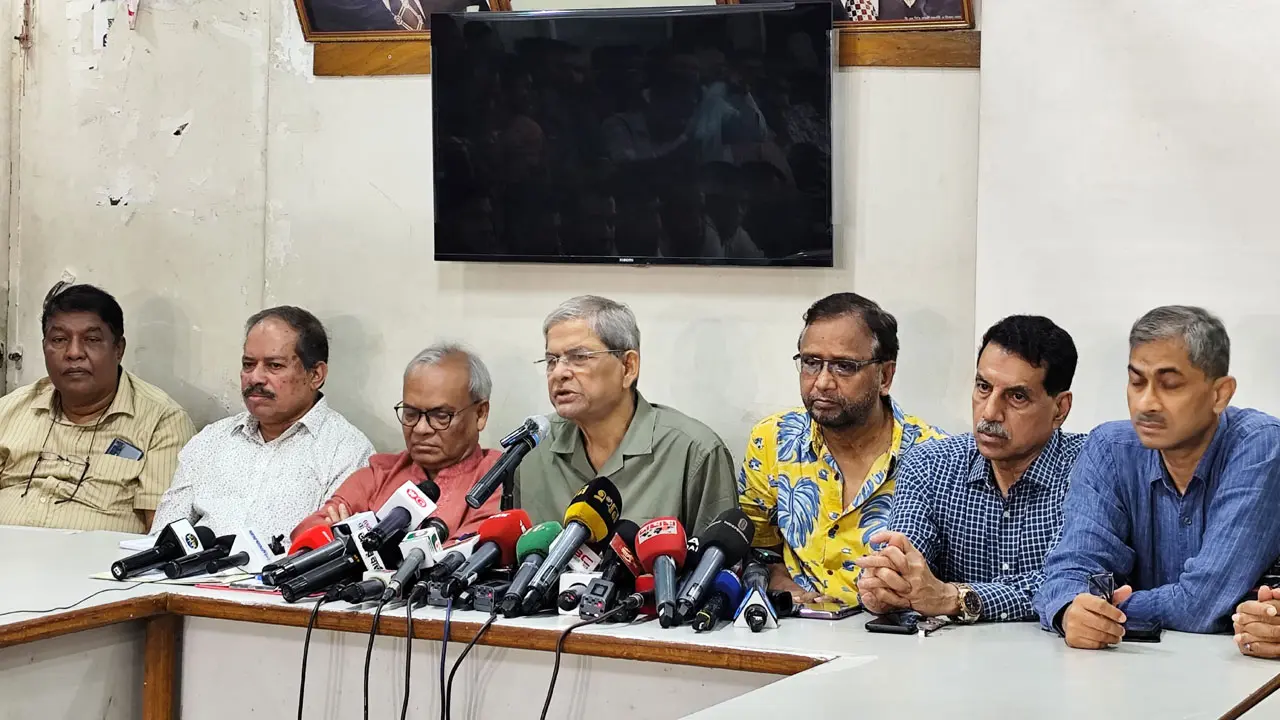 আজিজের ওপরে যুক্তরাষ্ট্রের স্যাংশন সরকারের কারণেই : মির্জা ফখরুল