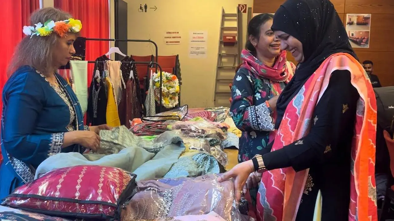জার্মানির স্টুটগার্ডে প্রবাসীদের গ্রীষ্মকালীন মেলার আয়োজন