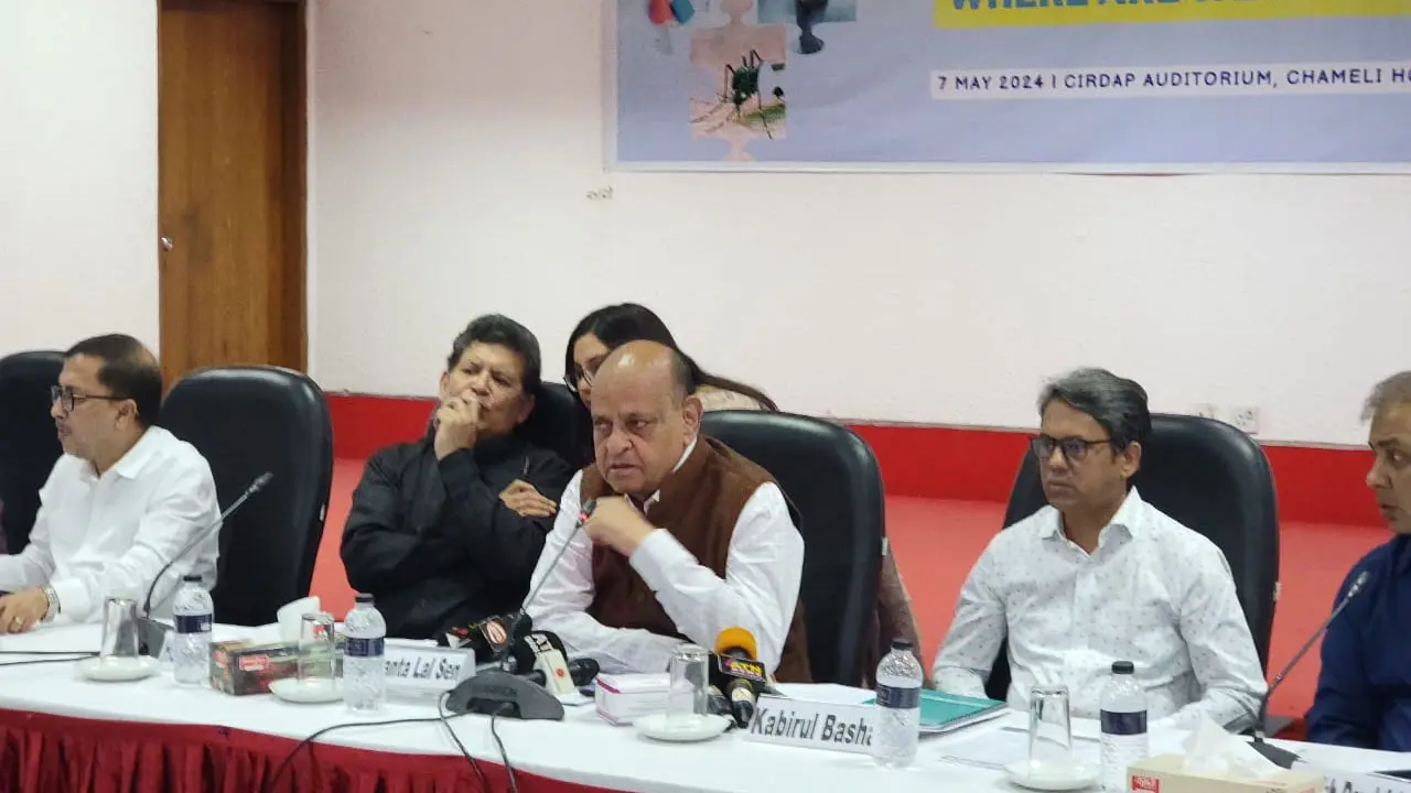 ডেঙ্গুতে মাকে হারিয়েছি, আর কেউ যেন না হারায় : স্বাস্থ্যমন্ত্রী