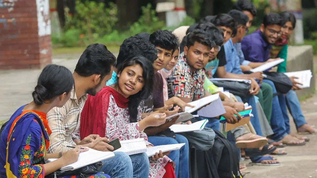 কর কমিশনারের কার্যালয়ে নিয়োগ, নেবে ১০৩ জন 