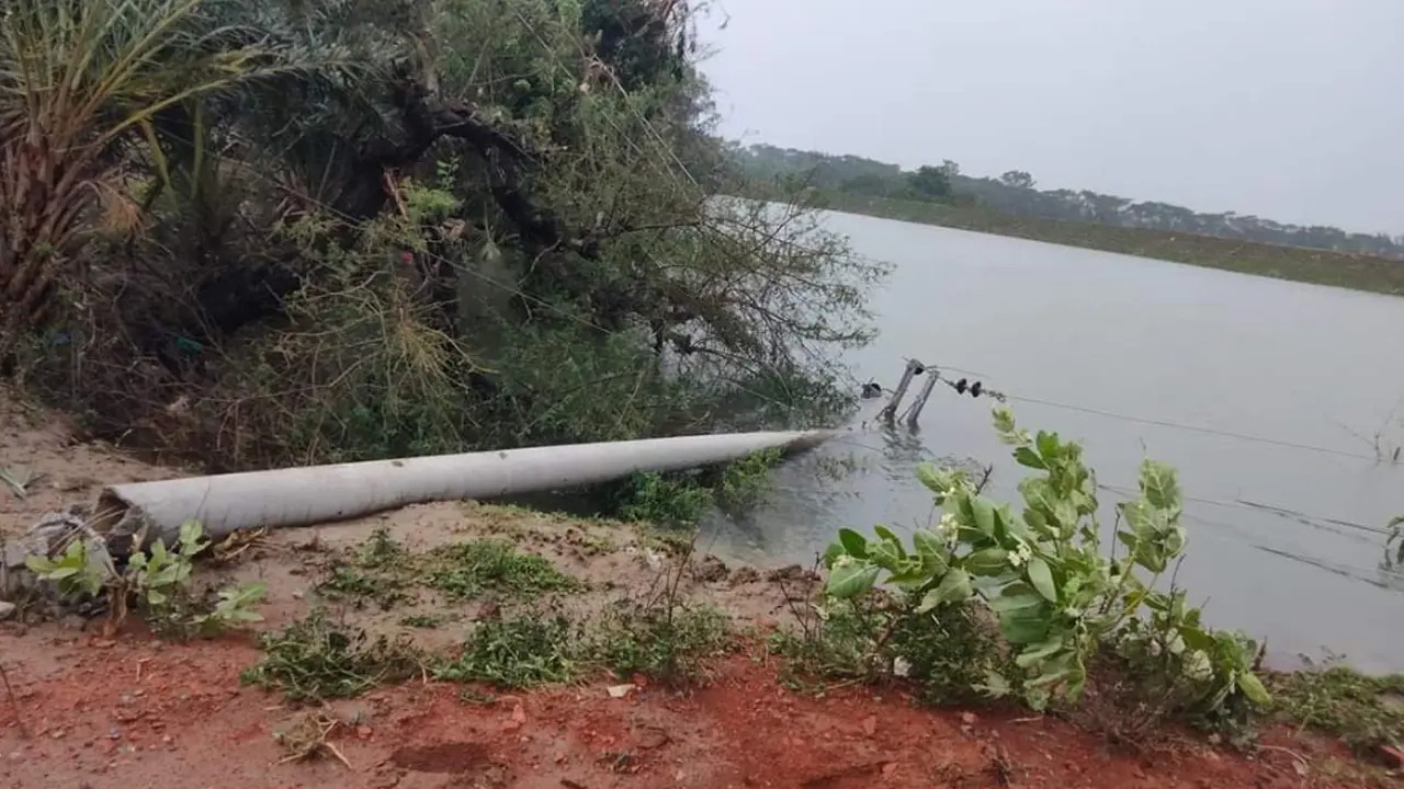 এখনো বিদ্যুৎ বিচ্ছিন্ন কলাপাড়া