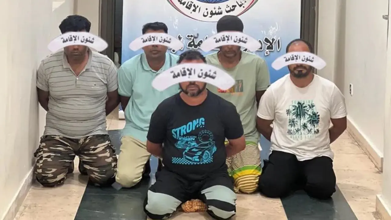 কুয়েতে অবৈধ প্রবেশের দায়ে ৫ বাংলাদেশি গ্রেপ্তার