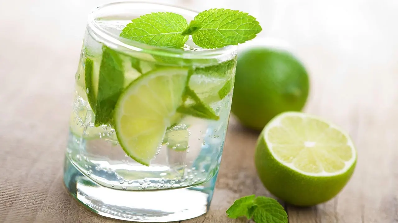গরমে লেবু খাওয়ার ৫ উপকারিতা