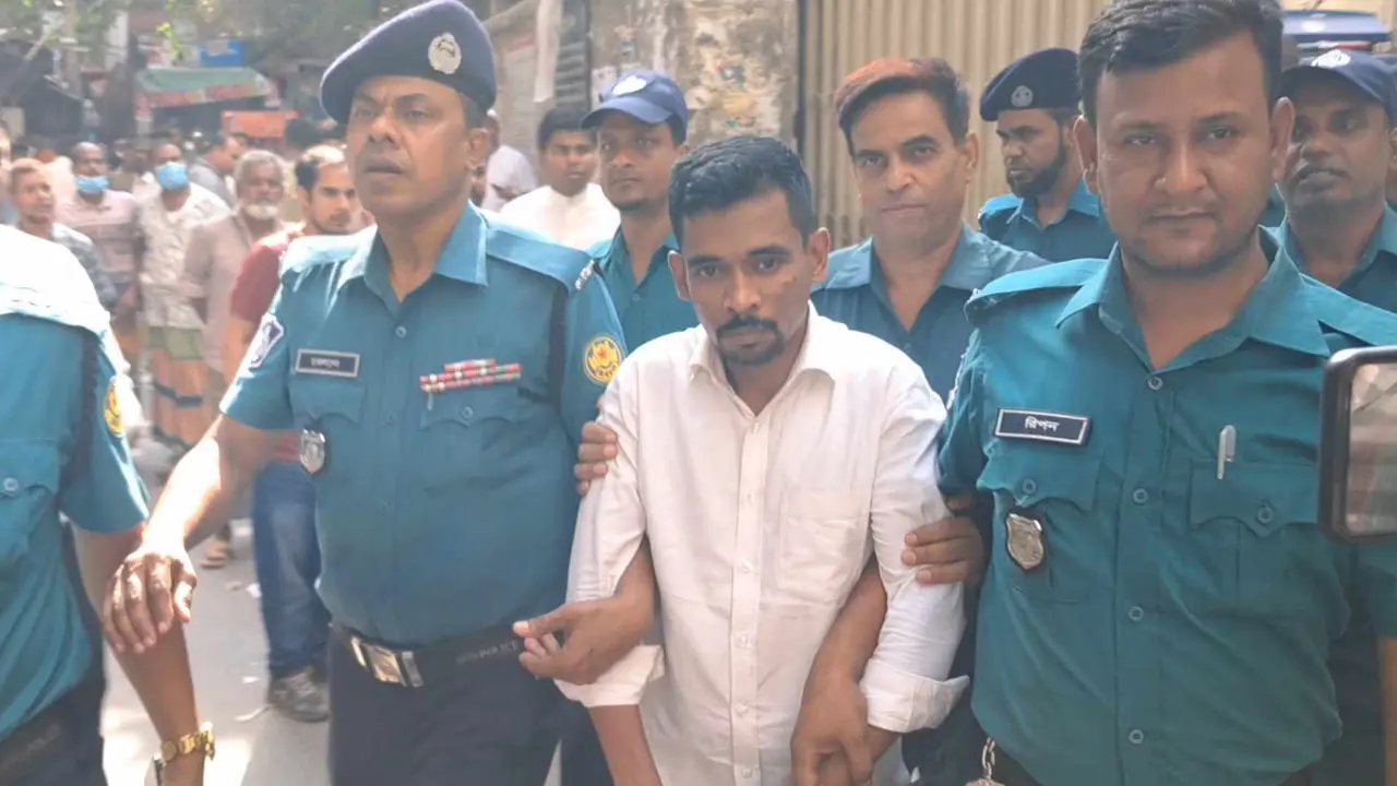 সাত দিনের রিমান্ড শেষে কারাগারে মিল্টন সমাদ্দার