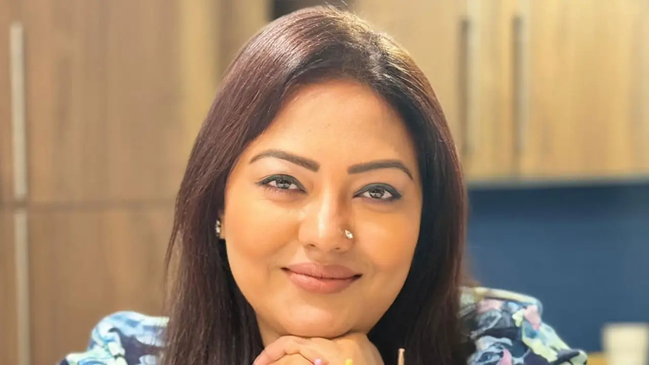 নিজের সৌন্দর্যের রহস্য জানালেন মমতাজ