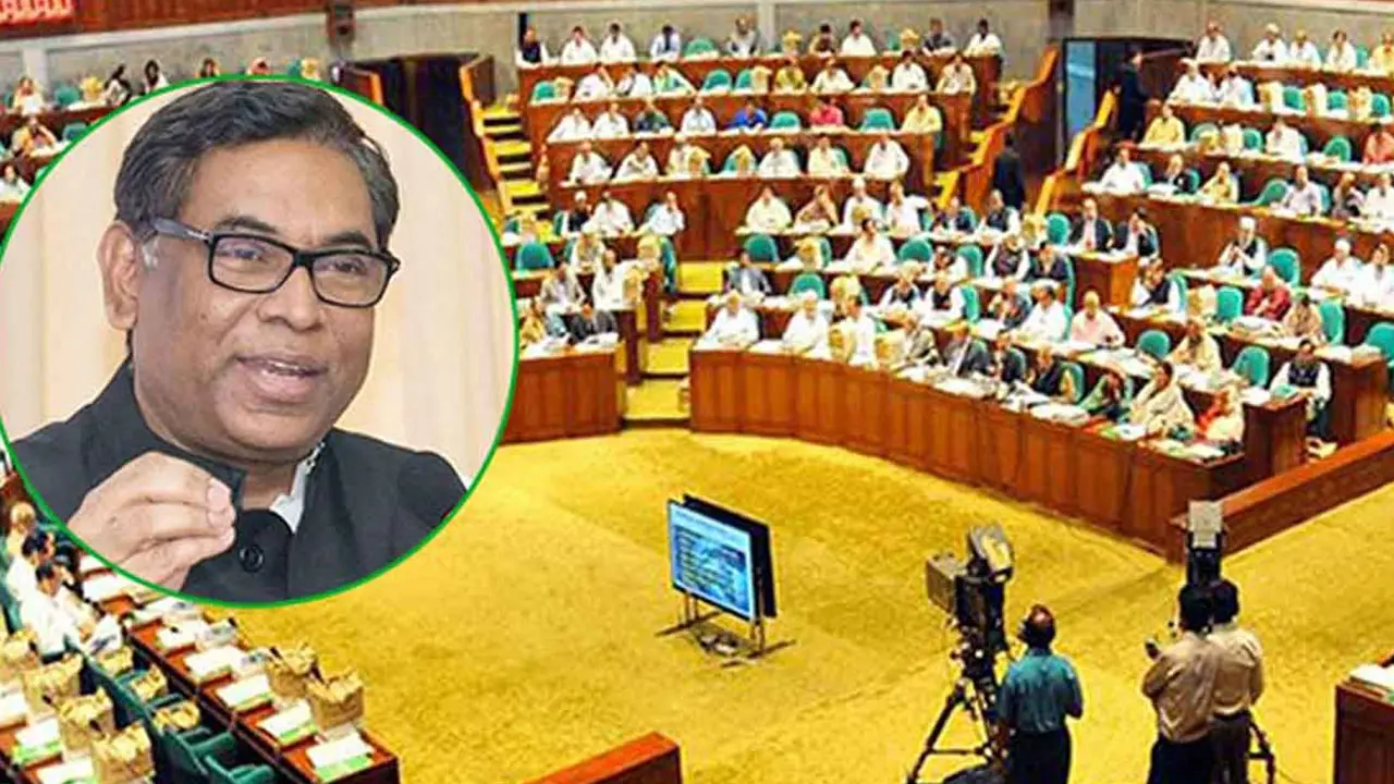 দেশে বিদ্যুতের চাহিদার চেয়ে উৎপাদন ক্ষমতা বেশি : নসরুল হামিদ