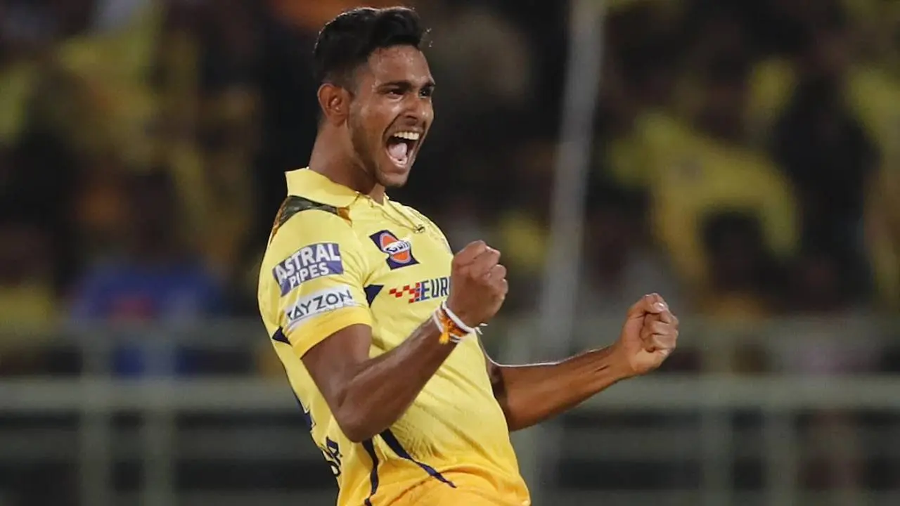 মুস্তাফিজের পর পাথিরানাকেও হারাল চেন্নাই