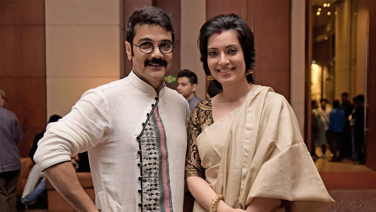 যে কারণে এক ফ্রেমে প্রসেনজিৎ-অর্পিতা