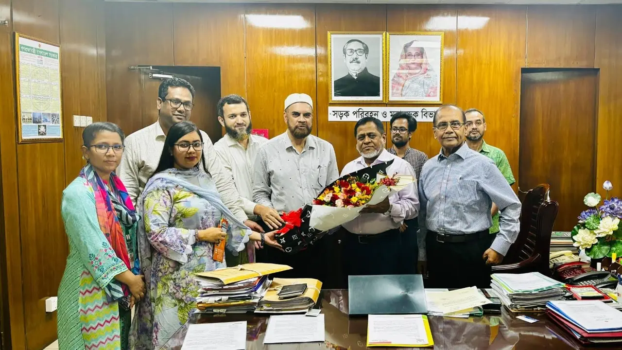 মোটরসাইকেলের গতিসীমা নির্ধারণ করায় সরকারকে অভিনন্দন