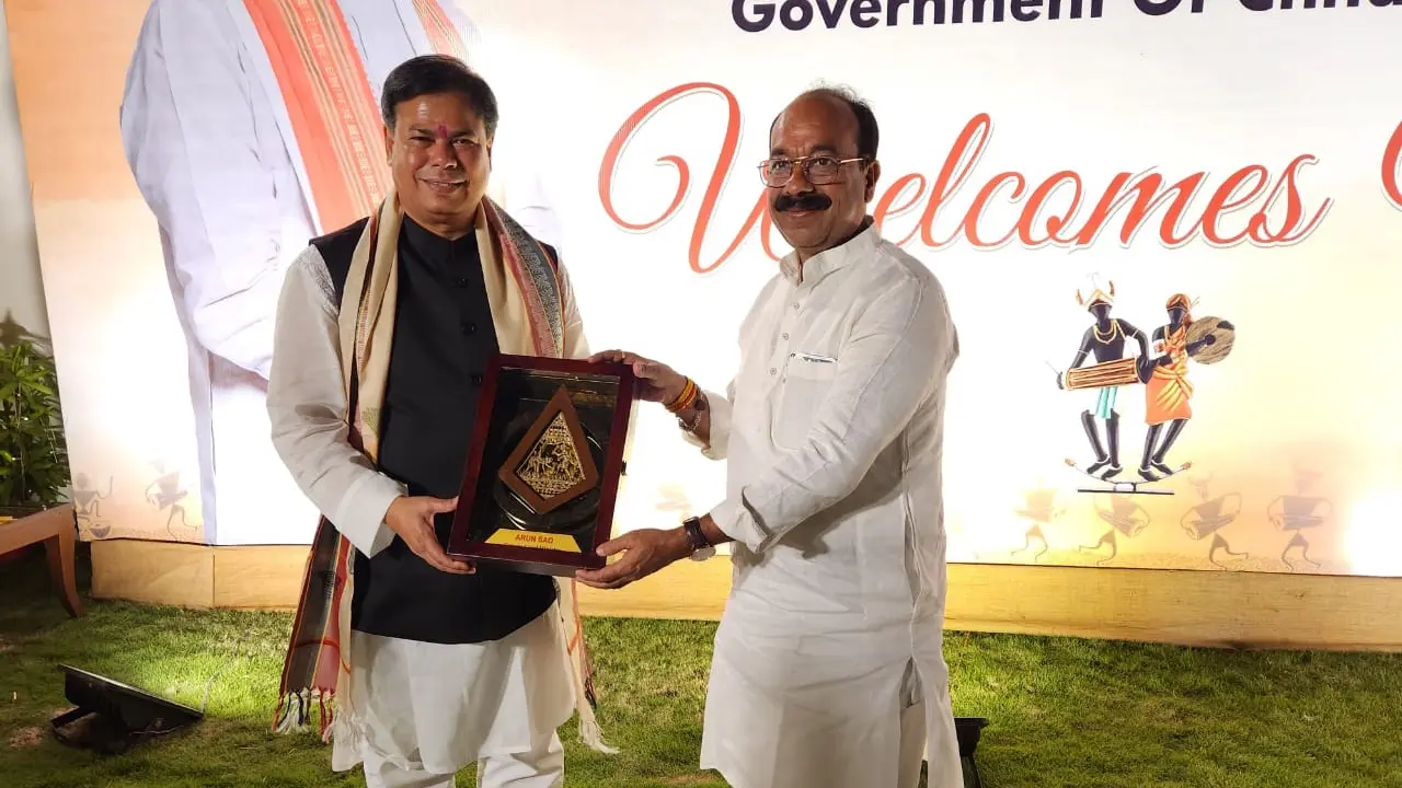 ‘শেখ হাসিনা বাংলাদেশে গণতন্ত্র পুনঃপ্রতিষ্ঠা করেছেন’