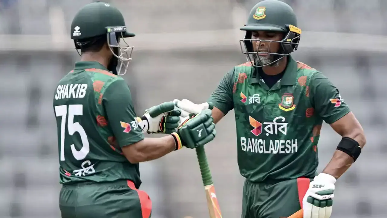 তারুণ্যের মিছিলে সাকিবের রেকর্ড, মাহমুদউল্লাহর ‘আক্ষেপ’ 
