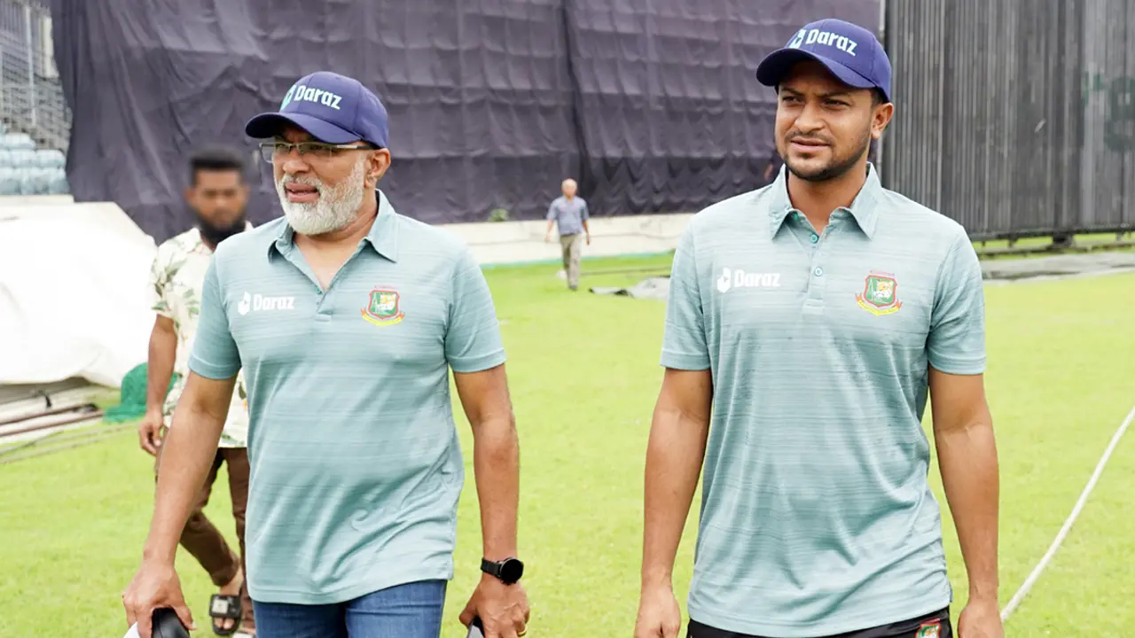 সাকিবের যে কথার সঙ্গে একমত নন হাথুরুসিংহে