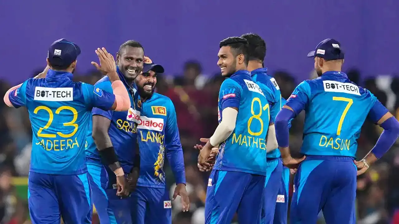 দ্বিগুণ বেতন বাড়ল ম্যাথিউস-হাসারাঙ্গাদের