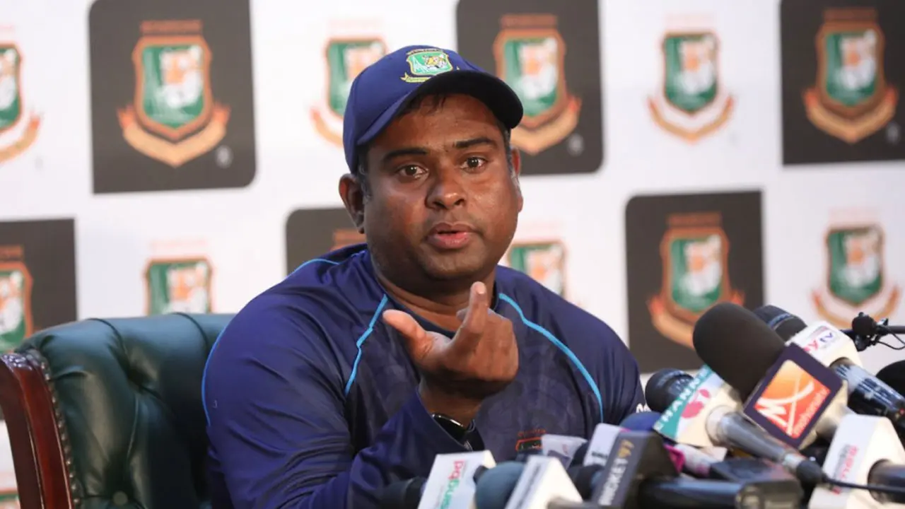 ‘কোনো মন্তব্য করতে চাই না’, বাংলাদেশ দল নিয়ে শ্রীরাম