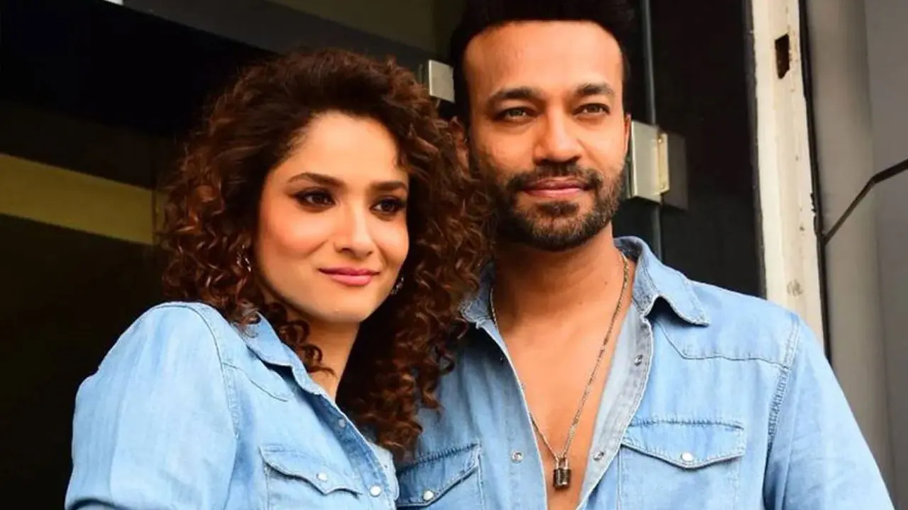 হাসপাতালে শয্যাশায়ী ভিকি-অঙ্কিতা! কী হলো তারকা দম্পতির?