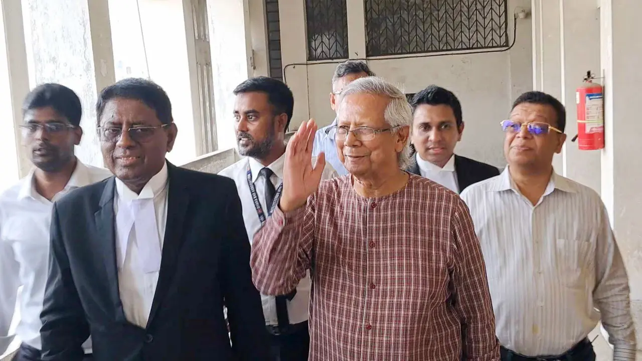 ড. ইউনূসসহ ১৪ জনের বিরুদ্ধে অভিযোগ গঠন শুনানি ২ জুন 