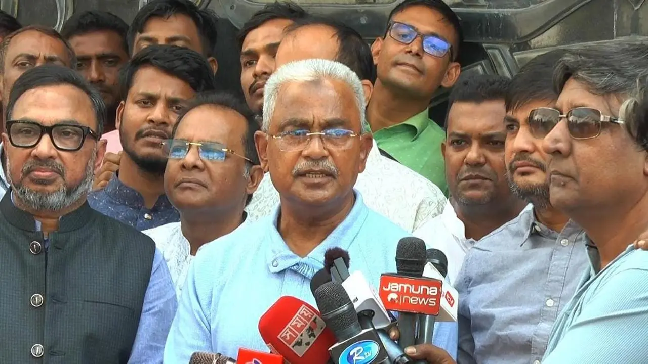খালেদা জিয়ার সেনানিবাসের বাড়ি নিয়ে পদক্ষেপ নেওয়ার আহ্বান