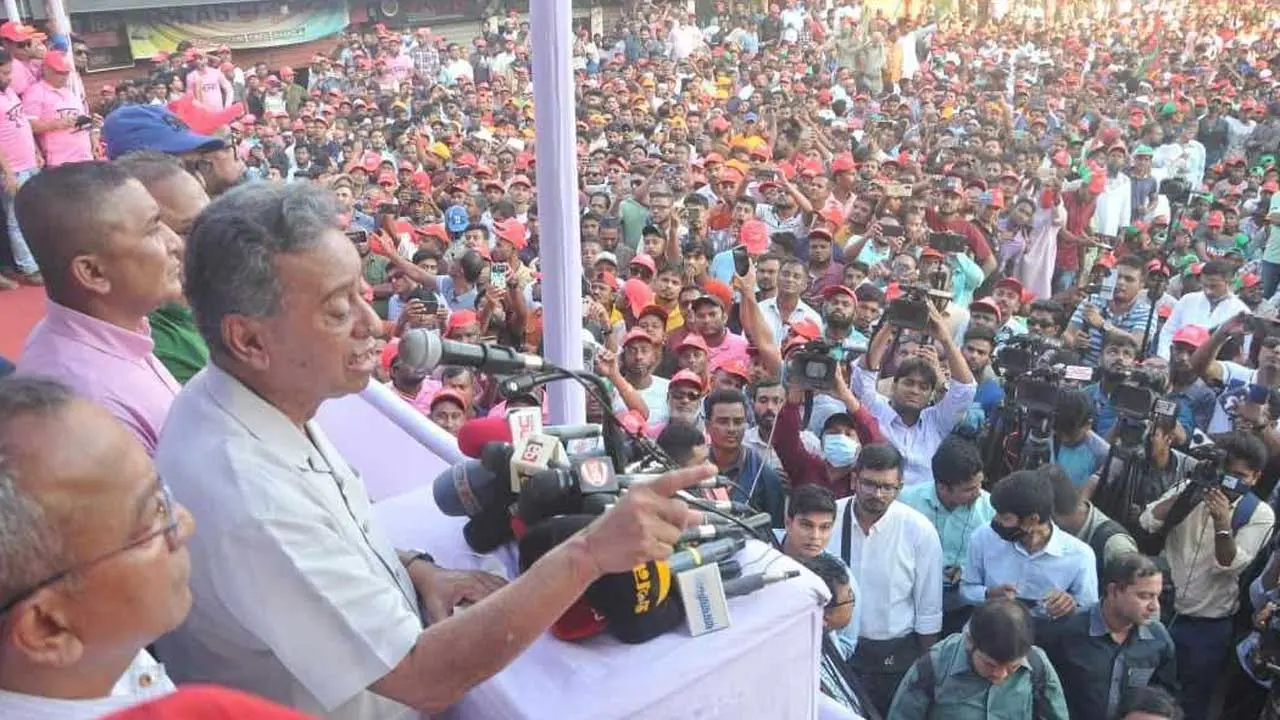 বিএনপিকে যারা থামাতে গেছে, তারাই ধ্বংস হয়েছে : আমীর খসরু