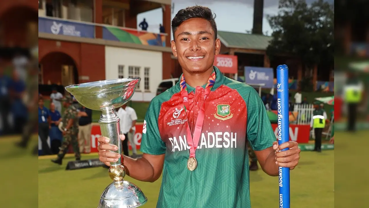 ইনজুরিতেই পার ৪ বছর, বিশ্বকাপজয়ী অভিষেক এখন কোথায়?