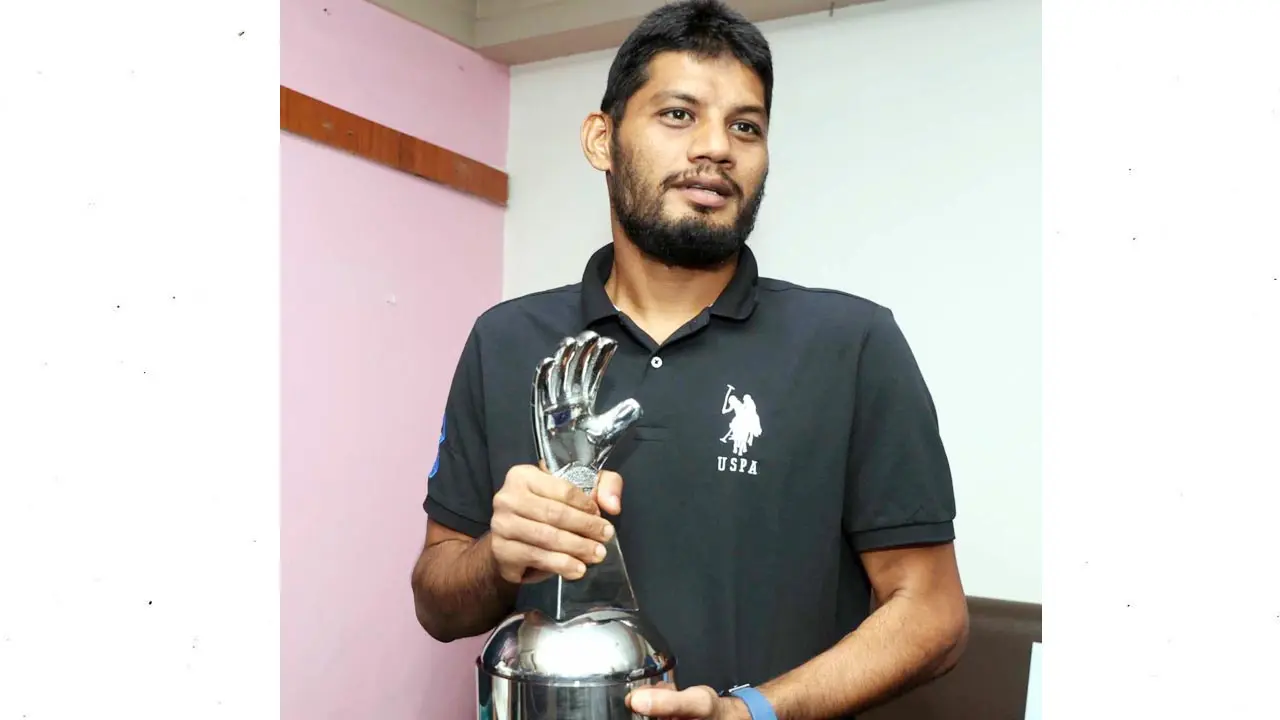 লিগের সেরা গোলরক্ষকই ডাক পান না জাতীয় দলে!