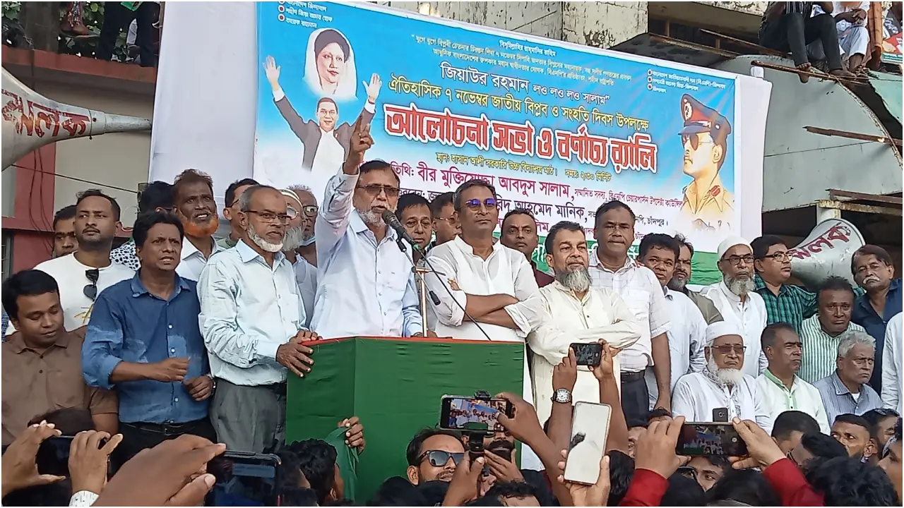 শেখ হাসিনা ‘এক কাপড়ে’ পালিয়েছে : আবদুস সালাম