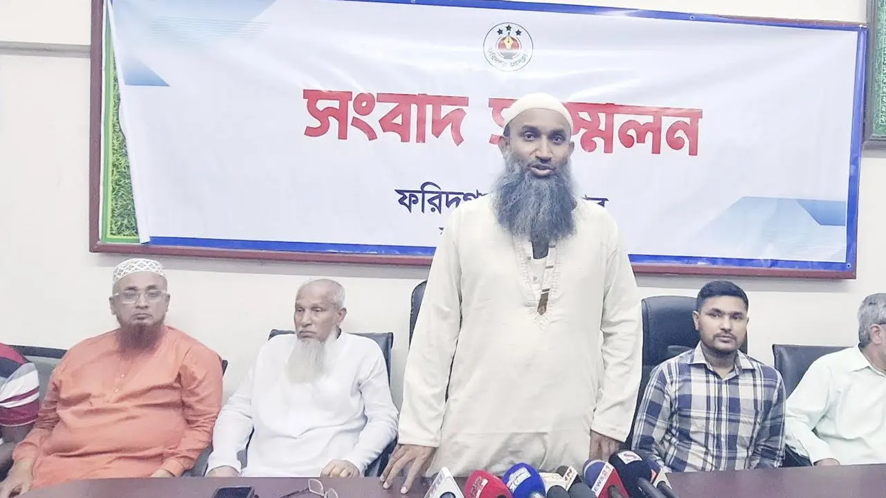 ইউএনও অফিসের সামনে থেকে কলেজ সভাপতিকে অপহরণের চেষ্টা