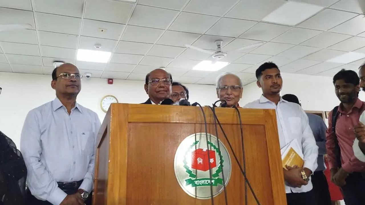 যোগ্য সিইসি ও কমিশনার না হলে সুষ্ঠু নির্বাচন হবে না : সাবেক সিইসি