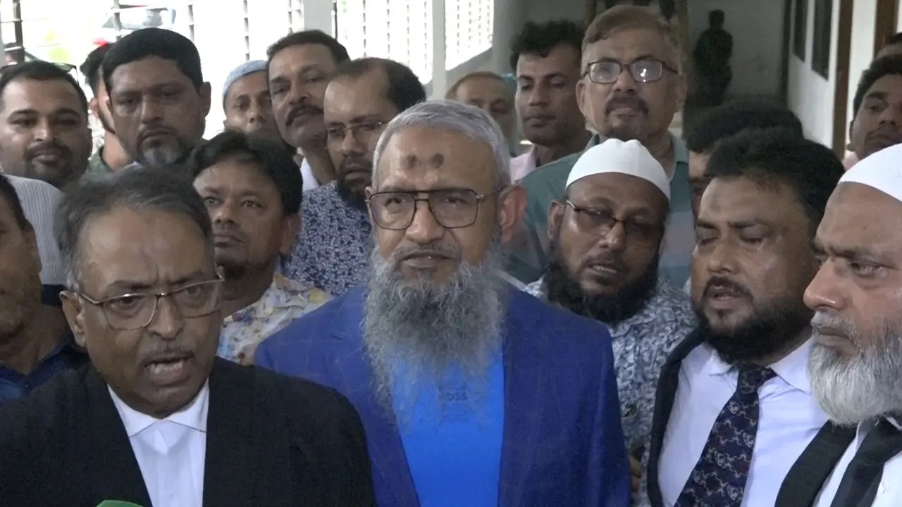 মানি লন্ডারিং মামলায় অব্যাহতি পেলেন ফালু