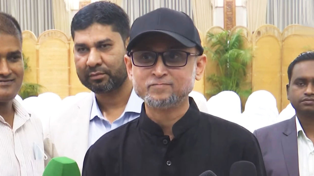 প্রফেসর ইউনূসের সহকর্মী হওয়াটা বেশ লোভনীয় : ফারুকী