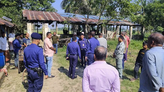 খামার কর্মচারীকে কুপিয়ে হত্যা করে গরু লুট