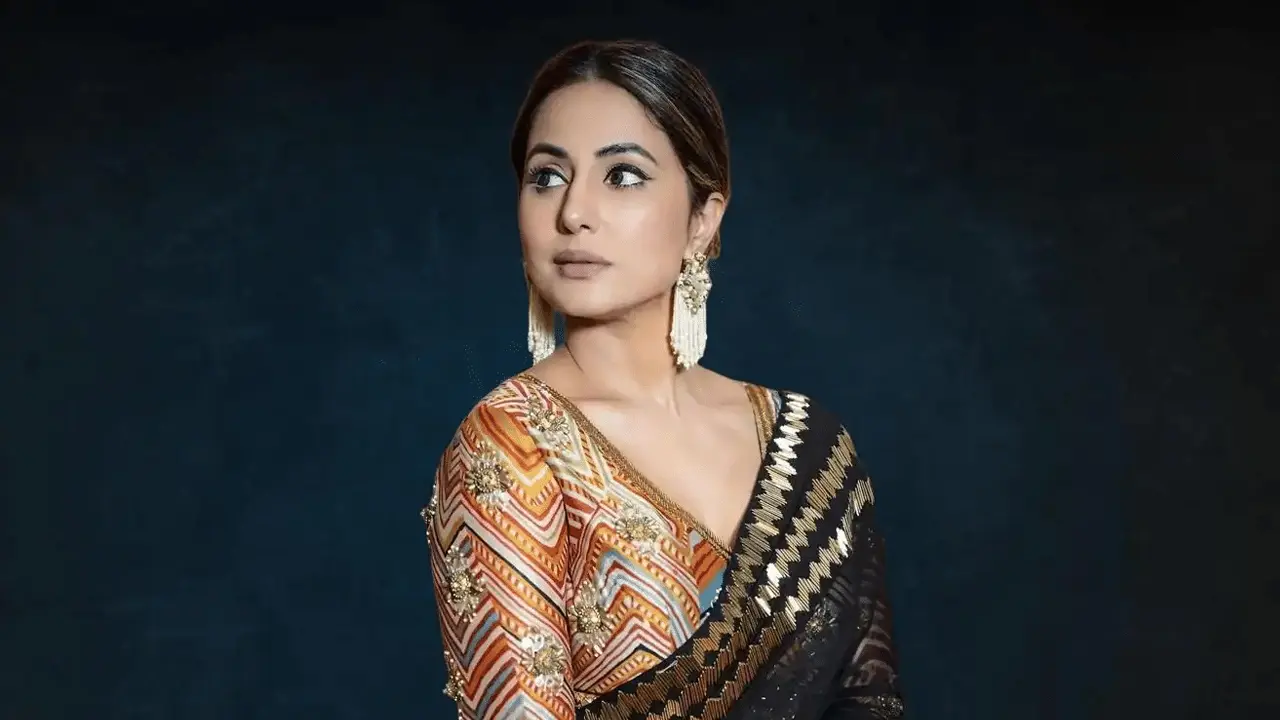 ক্যান্সারের যন্ত্রণার মাঝে হিনার আবেগঘন পোস্ট