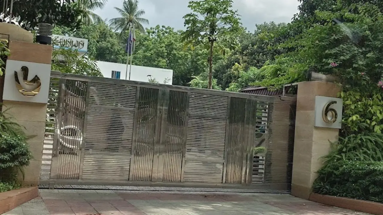 আইজিপির বাসভবনে প্রবেশে ‘নিষেধাজ্ঞা’