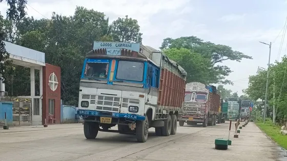 ভোমরা স্থলবন্দর দিয়ে ৮ দিনে ৬৫২০ টন ভারতীয় চাল আমদানি