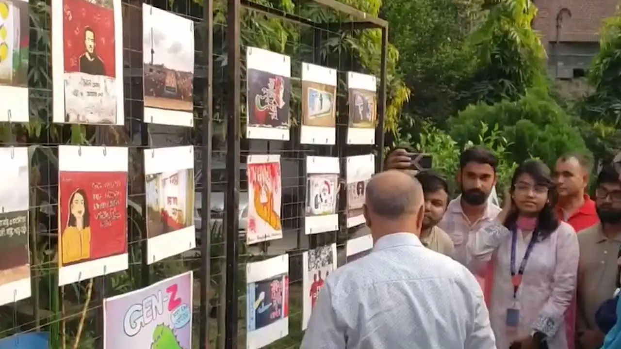 রাজধানীতে ‘ফিরে দেখা জুলাই বিপ্লব’ প্রদর্শনী