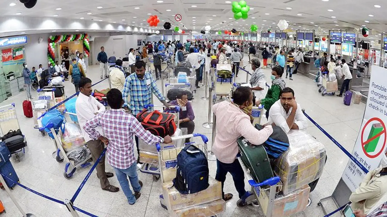 ৫ দিনে ৫৬০ জনেরও বেশি অভিবাসীকে ফেরত পাঠাল কুয়েত