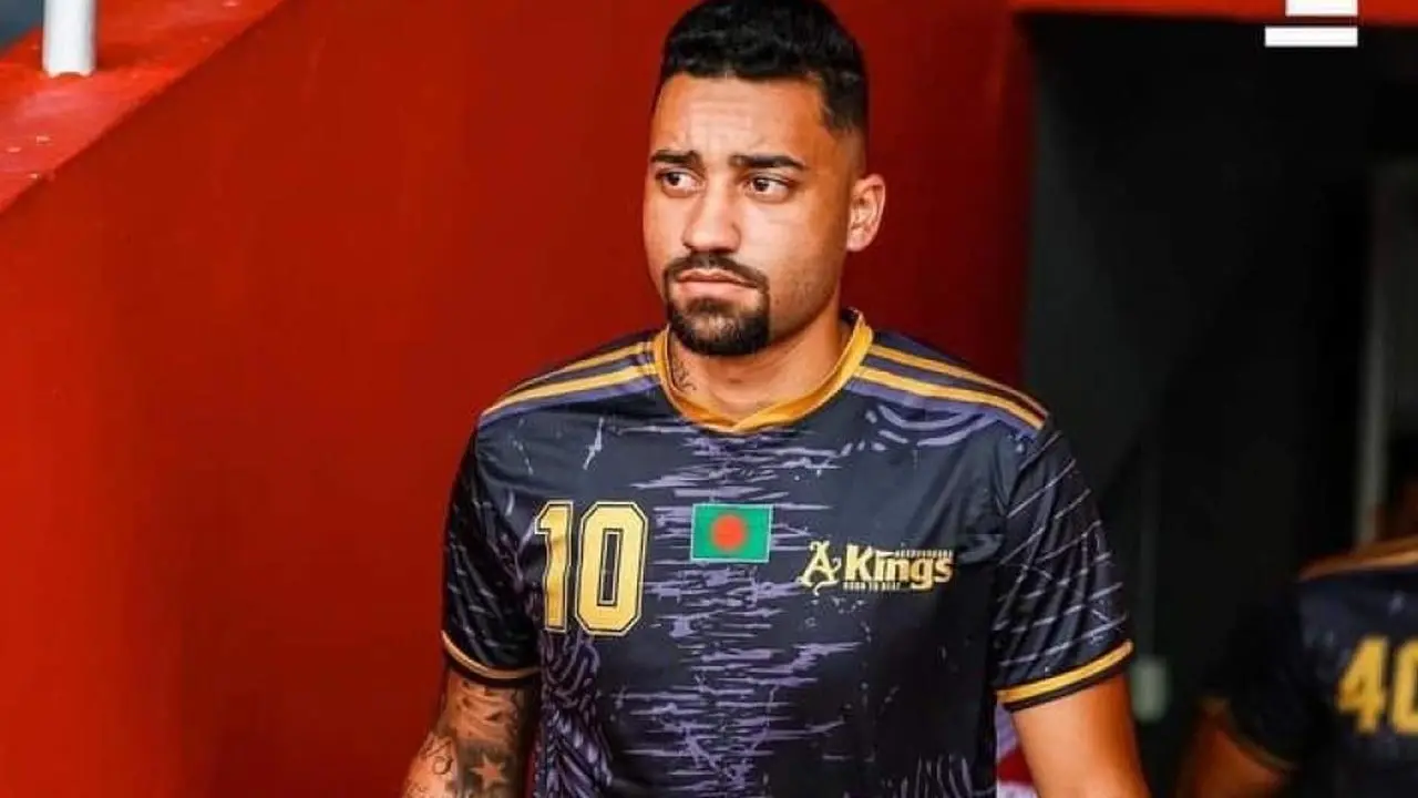 ব্রাজিলিয়ান রবসনের কাঠগড়ায় কিংস