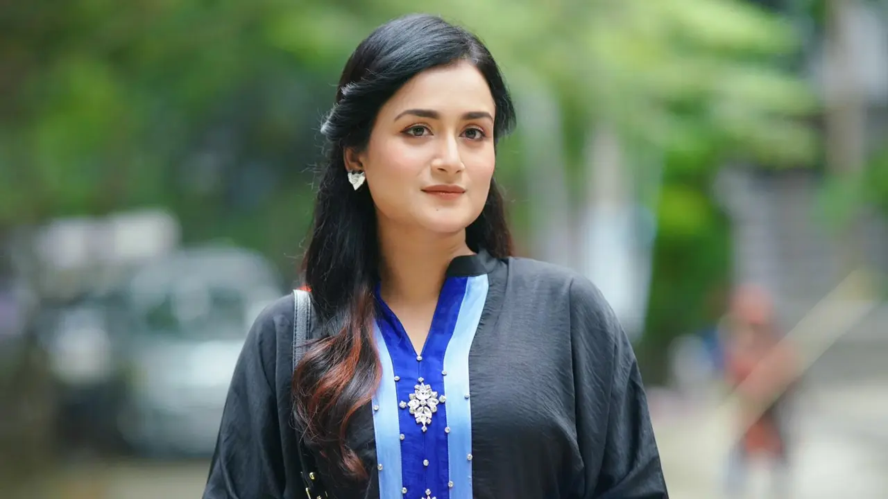 বিয়ের পর বরকত বেড়ে গেছে : নাদিয়া
