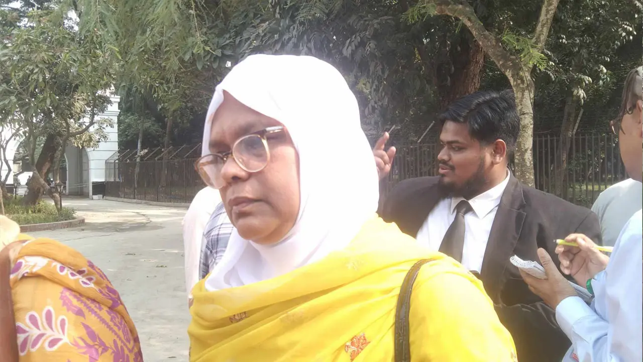 নিহত বুয়েট শিক্ষার্থী রেহানের পক্ষে ট্রাইব্যুনালে অভিযোগ মায়ের