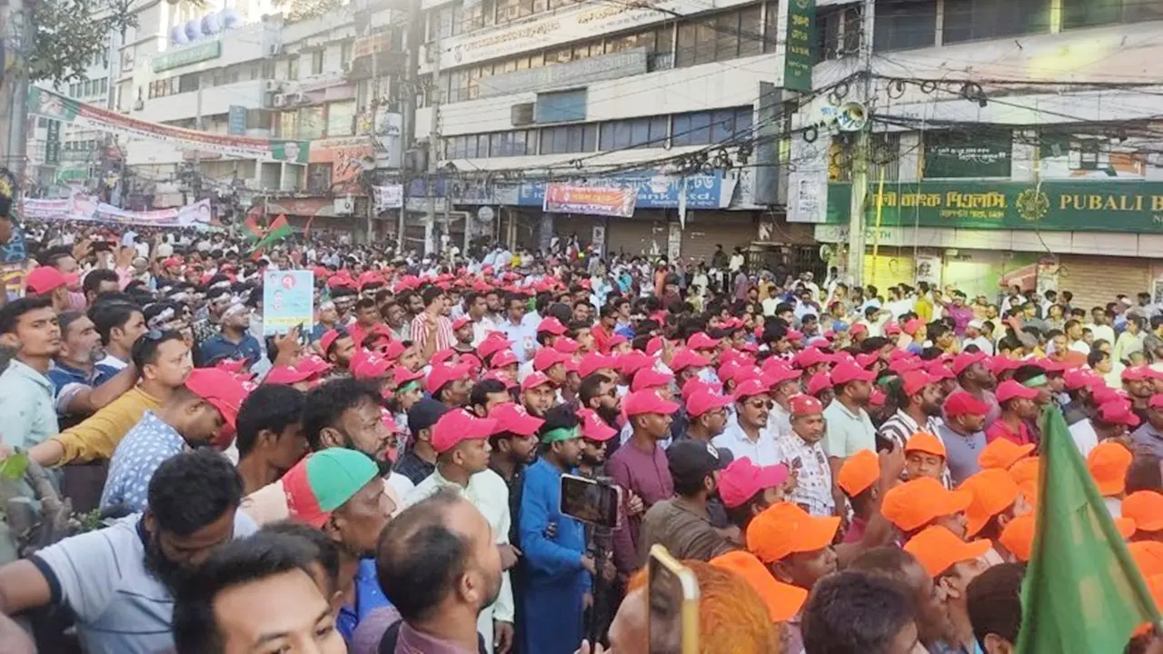 বিএনপির শোভাযাত্রা শুরু