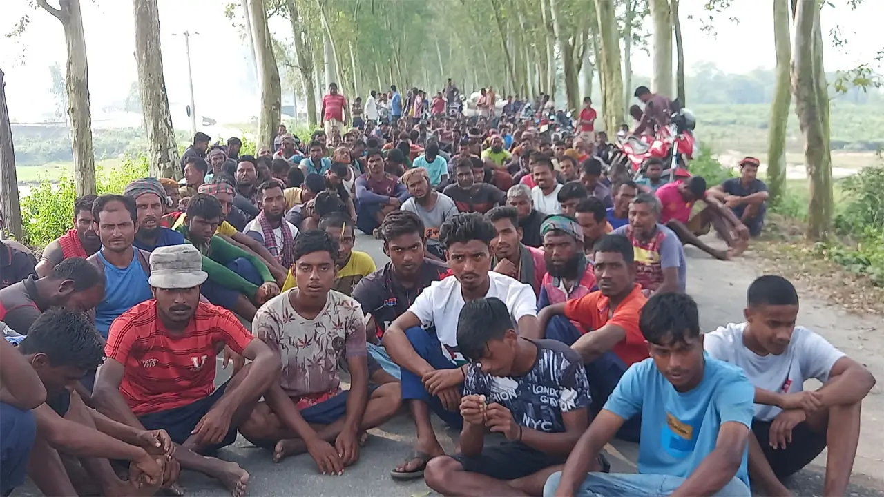 পাথর থেকেই ঘরে ভাত আসে তাদের