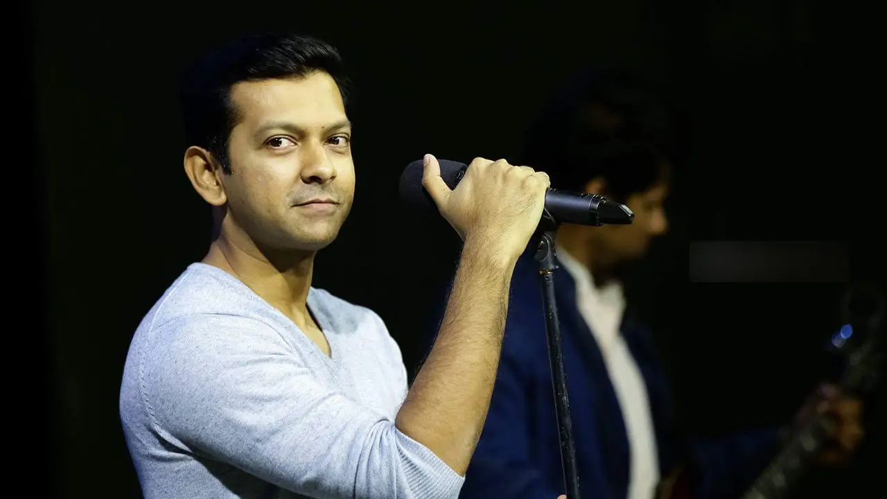তাহসানের চিরচেনা ঢঙেই গান শুনতে চান তার শ্রোতারা!