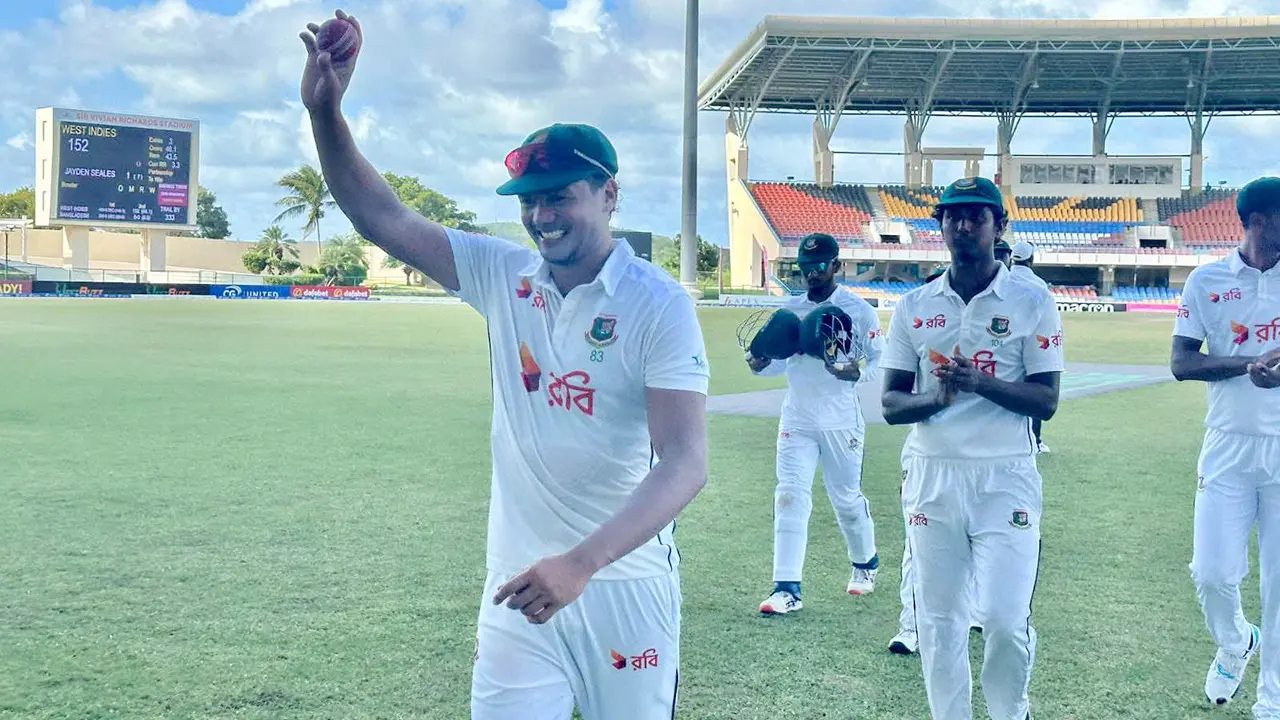 আইপিএলে ডাক না পাওয়ার দিনে ক্যারিয়ারসেরা বোলিং তাসকিনের 